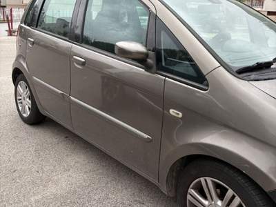 Fiat Idea 70 CV BlackEnergy Grigio usata Bari