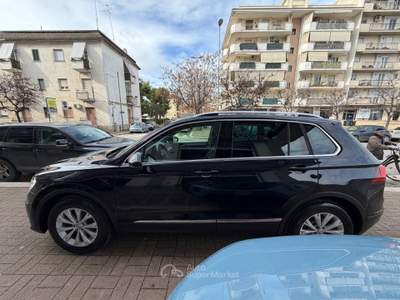Volkswagen Tiguan SCR Sport BlueMotion Technology Nero usata Andria