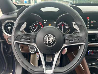 Alfa Romeo Stelvio Alfa Romeo Stelvio 2.2 Veloce #9166 Blu/Azzurro usata Moncalieri