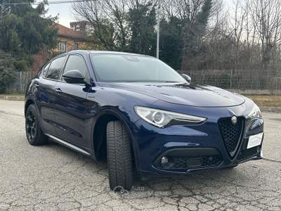 Alfa Romeo Stelvio Alfa Romeo Stelvio 2.2 Veloce #9166 Blu/Azzurro usata Moncalieri