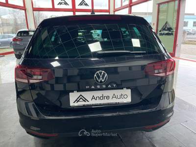 Volkswagen Passat Unico proprietario Nero usata Trebaseleghe