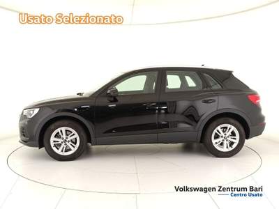 Audi Q3 35 2.0 tdi business advanced s-tronic Nero usata Bari