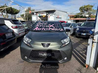Toyota Aygo 1.0 Lounge 72cv s-cvt Verde usata Ercolano