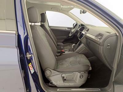 Volkswagen Tiguan allspace 2.0 tdi elegance 4motion 150cv 7p.ti dsg Blu/Azzurro usata Assago