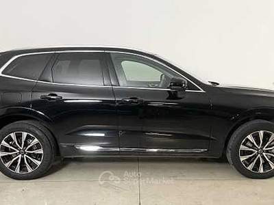 Volvo XC60 Plus, B4 AWD mild hybrid, Diesel, Bright Nero usata Altavilla Vicentina
