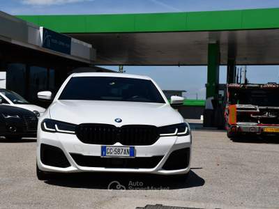 BMW Serie 5 520d BMW Baureihe 5 Lim. 520d Msport Bianco usata TELESE TERME