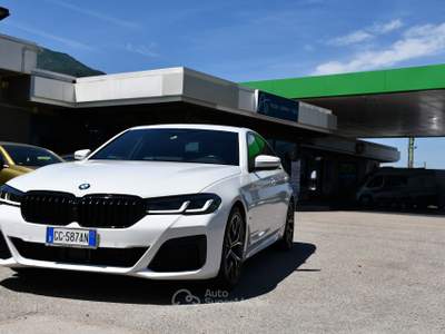 BMW Serie 5 520d BMW Baureihe 5 Lim. 520d Msport Bianco usata TELESE TERME