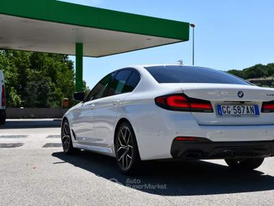 BMW Serie 5 520d BMW Baureihe 5 Lim. 520d Msport Bianco usata TELESE TERME