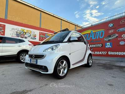 Smart ForTwo CDI 54cv coupé - 2013 Bianco usata Giugliano in Campania