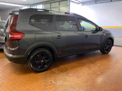 Dacia Jogger Jogger 1.0 tce Extreme UP Gpl 100cv Grigio usata Sesto San Giovanni