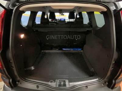 Dacia Jogger Jogger 1.0 tce Extreme UP Gpl 100cv Grigio usata Sesto San Giovanni