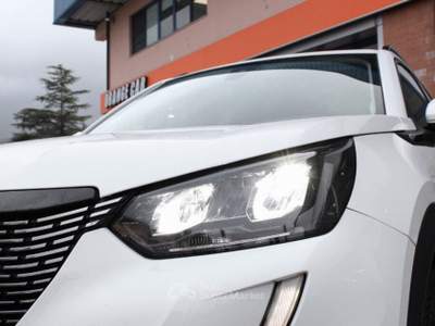 Peugeot 2008 2008 BlueHDi 110 S&S Allure Bianco usata San Miniato