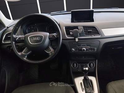Audi Q3 Q3 2.0 TDI 120 CV S tronic Bianco usata Pompei
