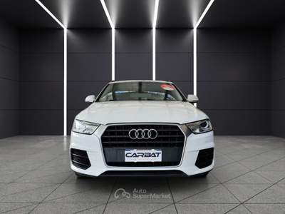 Audi Q3 Q3 2.0 TDI 120 CV S tronic Bianco usata Pompei