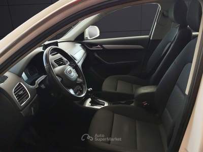 Audi Q3 Q3 2.0 TDI 120 CV S tronic Bianco usata Pompei