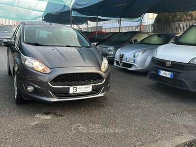 Ford Fiesta 5 porte Titanium Grigio usata Torino