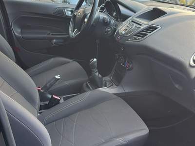 Ford Fiesta 5 porte Titanium Grigio usata Torino