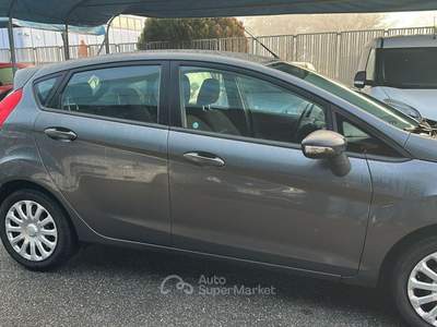 Ford Fiesta 5 porte Titanium Grigio usata Torino