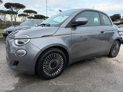 Fiat 500 500e Berlina 42 kWh Passion Grigio usata Roma