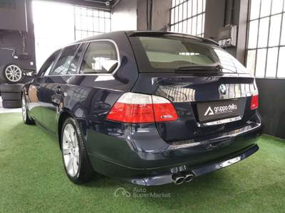 BMW Serie 5 530xd 530 530xd Touring Futura 4X4 Blu/Azzurro usata Torino
