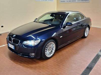 BMW Serie 3 320i 320 320i cat Cabrio Futura Blu/Azzurro usata Piacenza