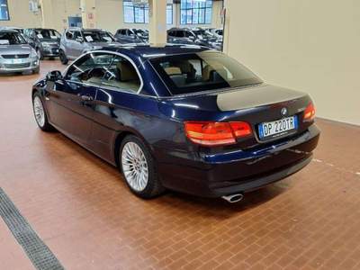BMW Serie 3 320i 320 320i cat Cabrio Futura Blu/Azzurro usata Piacenza