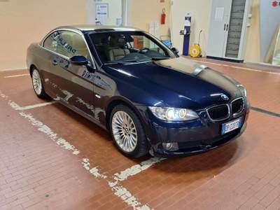 BMW Serie 3 320i 320 320i cat Cabrio Futura Blu/Azzurro usata Piacenza