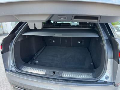 Land Rover Range Rover Velar 240 CV R-Dynamic S, Tetto, Cerchi 20" Grigio usata Roseto degli Abruzzi