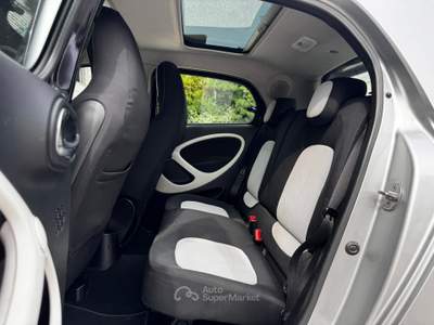 Smart ForFour 70 1.0 Passion Nero usata Roseto degli Abruzzi