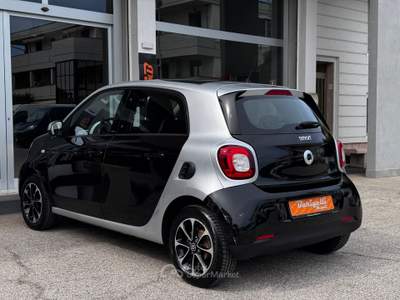 Smart ForFour 70 1.0 Passion Nero usata Roseto degli Abruzzi