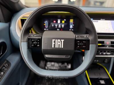 Fiat Grande Panda 1.2 Hybrid 110 CV S&S La Prima, Winter pack, Km0 Blu/Azzurro usata Roseto degli Abruzzi