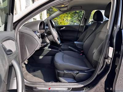 Audi A1 SPB 1.6 TDI Admired, Neopatentati Nero usata Roseto degli Abruzzi