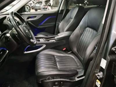 Jaguar F-Pace 3.0d V6 Portfolio awd 300cv auto Grigio usata Cremona