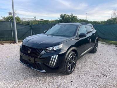 Peugeot 2008 S&S Allure usata Minturno
