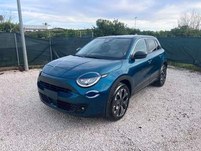Fiat 600 Hybrid 110 CV DCT MHEV La Prima usata Minturno