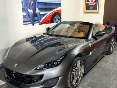 Ferrari Portofino 600cv Grigio usata Curti