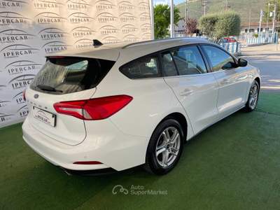 Ford Focus EcoBlue 120 CV SW ST-Line Bianco usata Acerra