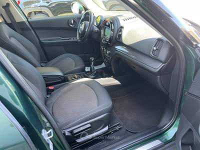 MINI Cooper SD Countryman Mini 2.0 Cooper D Business Countryman ALL4 Oro usata Acerra