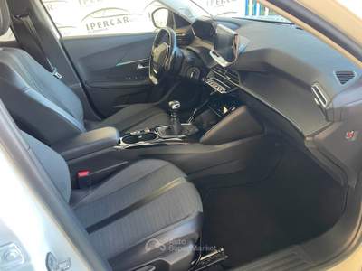 Peugeot 2008 S&S GT Bianco usata Acerra