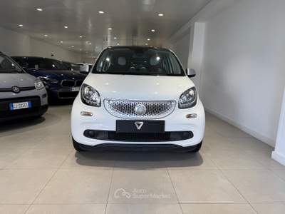 Smart ForFour 70 1.0 Passion Bianco usata AGROPOLI
