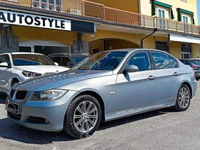 BMW Serie 3 318i i cat BERLINA E90 Grigio usata CONCESIO