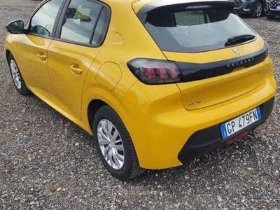 Peugeot 208 208 PureTech 75 Stop&Start 5 porte Active Giallo usata Roma
