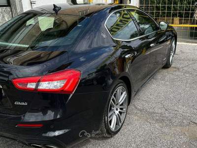 Maserati Ghibli 3.0 V6 GRANSPORT bt S Q4 430 cv auto my17 Nero usata Roma