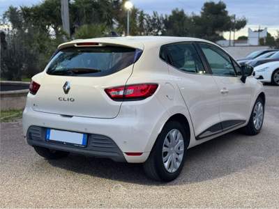 Renault Clio NAVIGATORE, SENSORI POSTERIORI, OTTIME CONDIZIONI Beige usata Nardò