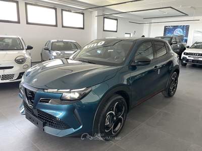 Alfa Romeo Junior 1.2 145 CV Hybrid eDCT6 Speciale P/ Sport KM0 MY25 Blu/Azzurro usata Alcamo