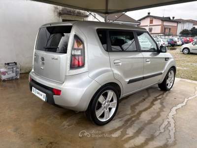 Kia Soul 1.6 CVVT Active GPL FINO AL 06/2030 Argento usata Pavia