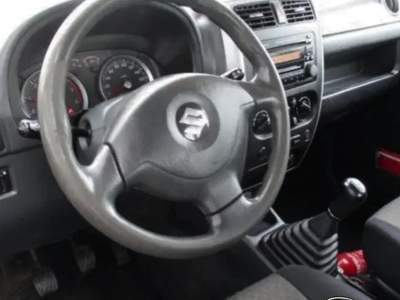 Suzuki Jimny 1.5 DDiS cat 4WD JLX Grigio usata Sant'Angelo in vado