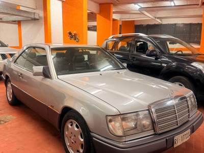 Mercedes-Benz Classe E UTILITARIA ISCRITTA ASI CON 222.706 km  CE 200 16 V Argento usata Roma
