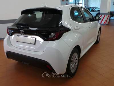 Toyota Yaris aziendale Bianco usata Dormelletto