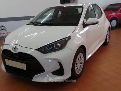 Toyota Yaris aziendale Bianco usata Dormelletto